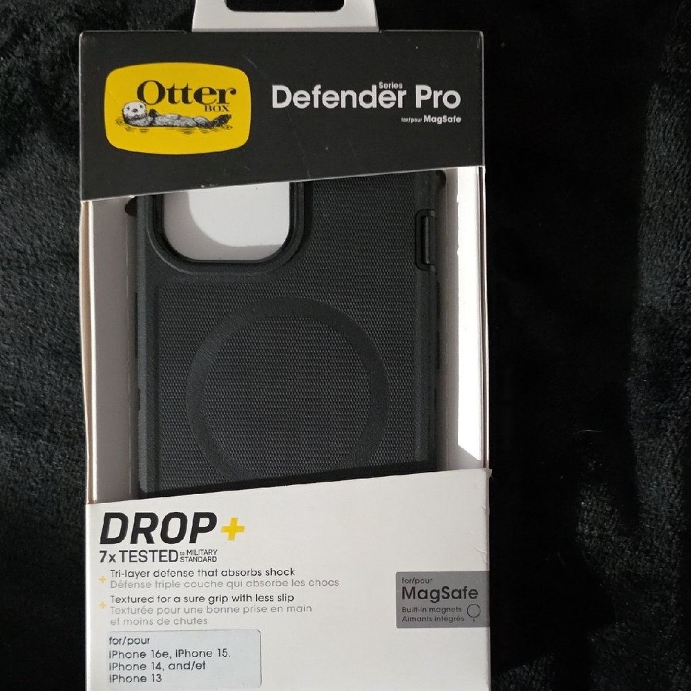OtterBox Defender Pro Series Black Case for iPhone 16e, 15, 14 and 13